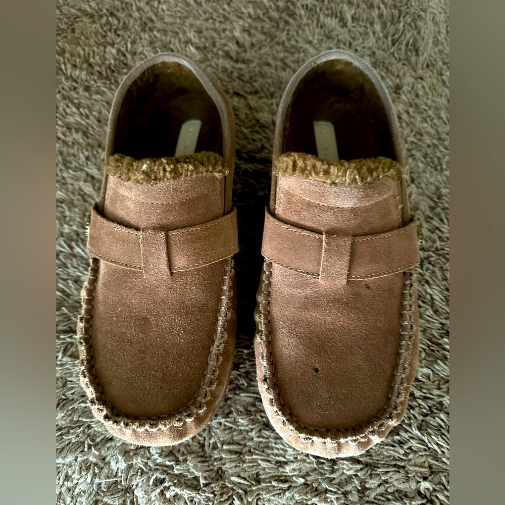 Revitalign Women’s Slippers Size 10